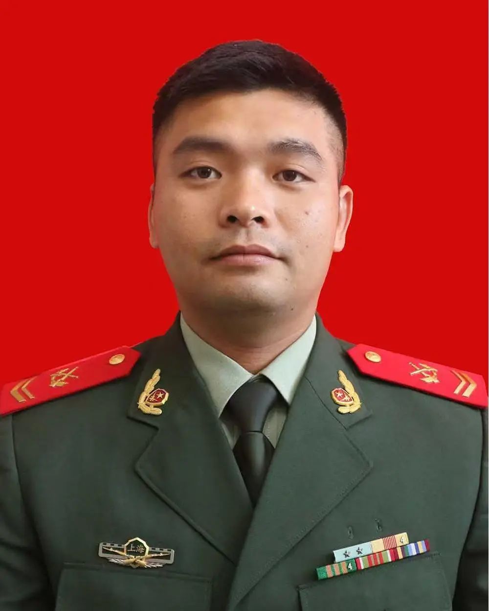 王栋(1).jpg